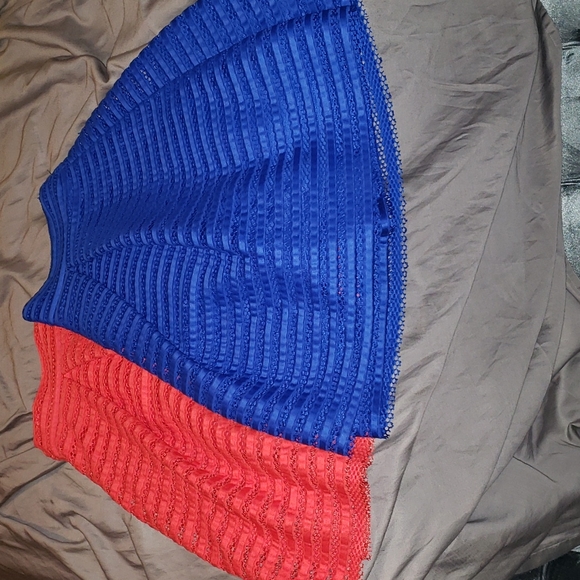 2 Express women's skirts - Picture 1 of 7